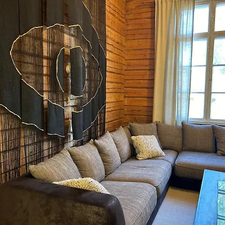 Maininki Villa *