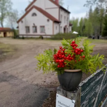 Maininki Villa *
